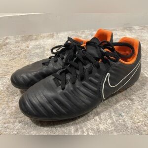 Nike Youth Tiempo Legend 7 Pro FG AH7241-080 Soccer Cleats Black Orange Size 4Y